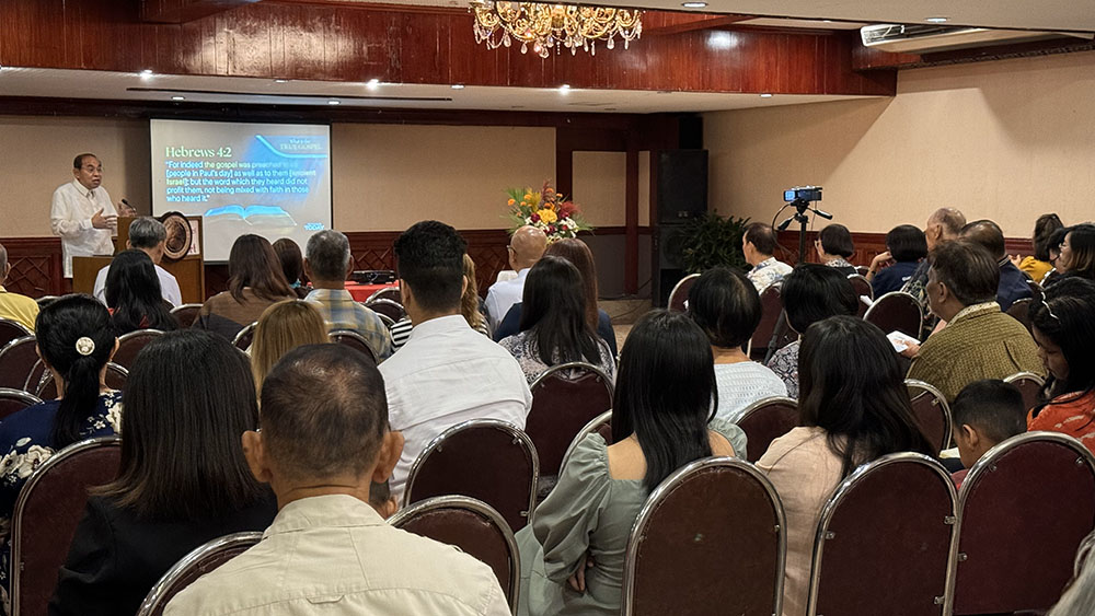 A Kingdom of God Bible Seminar held in the US